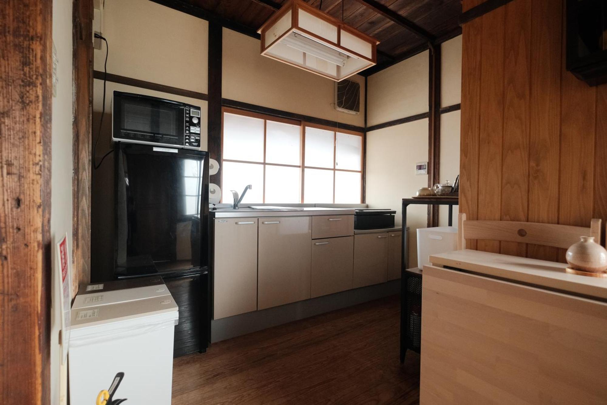 Japan'S Oldest Remaining Company Housing Villa Aszago Kültér fotó